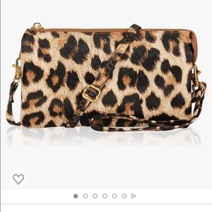 Shoulder purse/clutch.